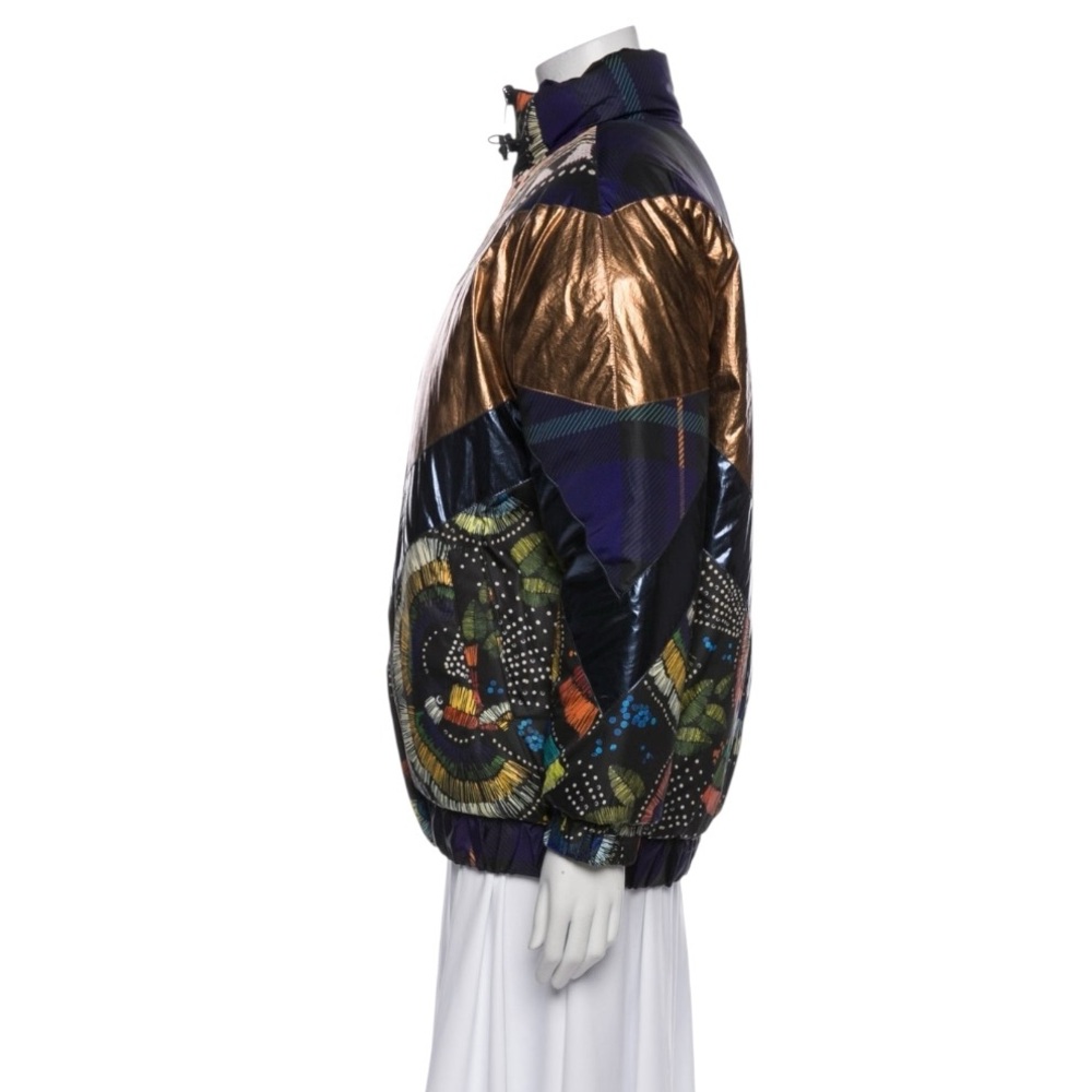 NWT FARM Rio Reversable Puffer Printed Bomber Jacket Sz Small - Picture 2 of 4
